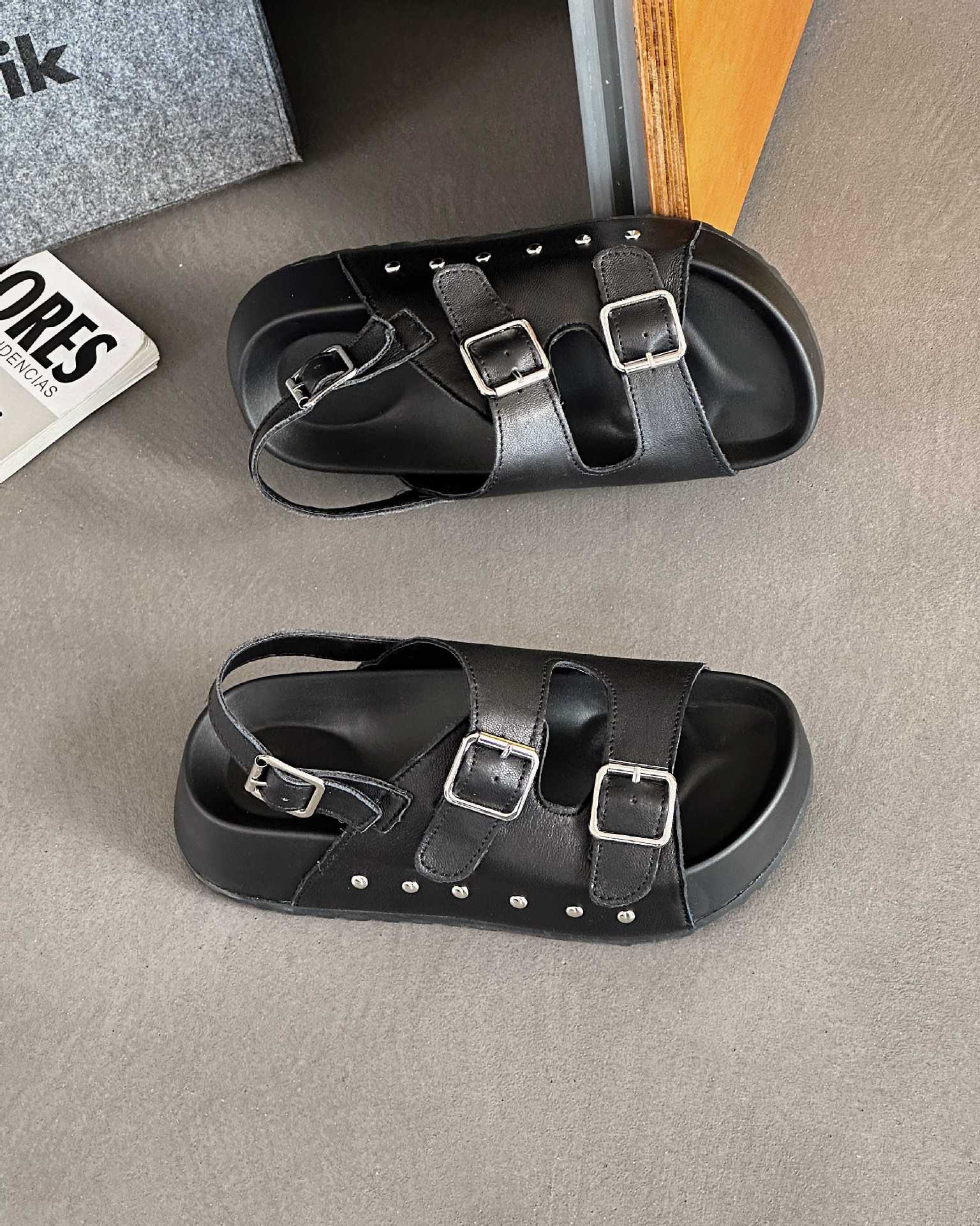 

Platform sandals women s summer new outer wear with skirt sports versatile slippers sandals two-in-one 40 чорний