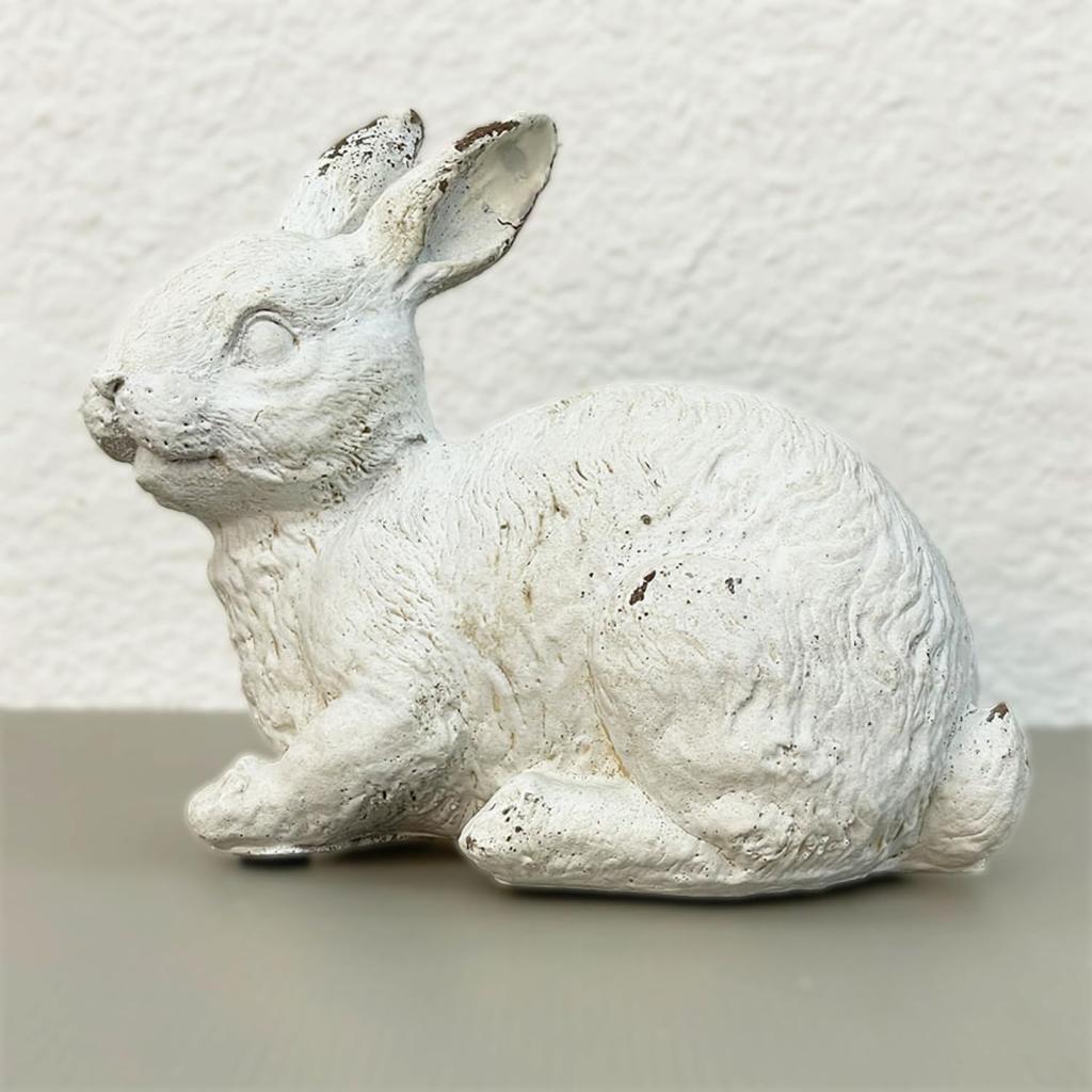 Vivienne Rabbit Figurine 20 X X 18cm Rabbit Ornament Interior Decor 54606RT (Vivienne Westwood) [Antique-style 12.5 (height)]