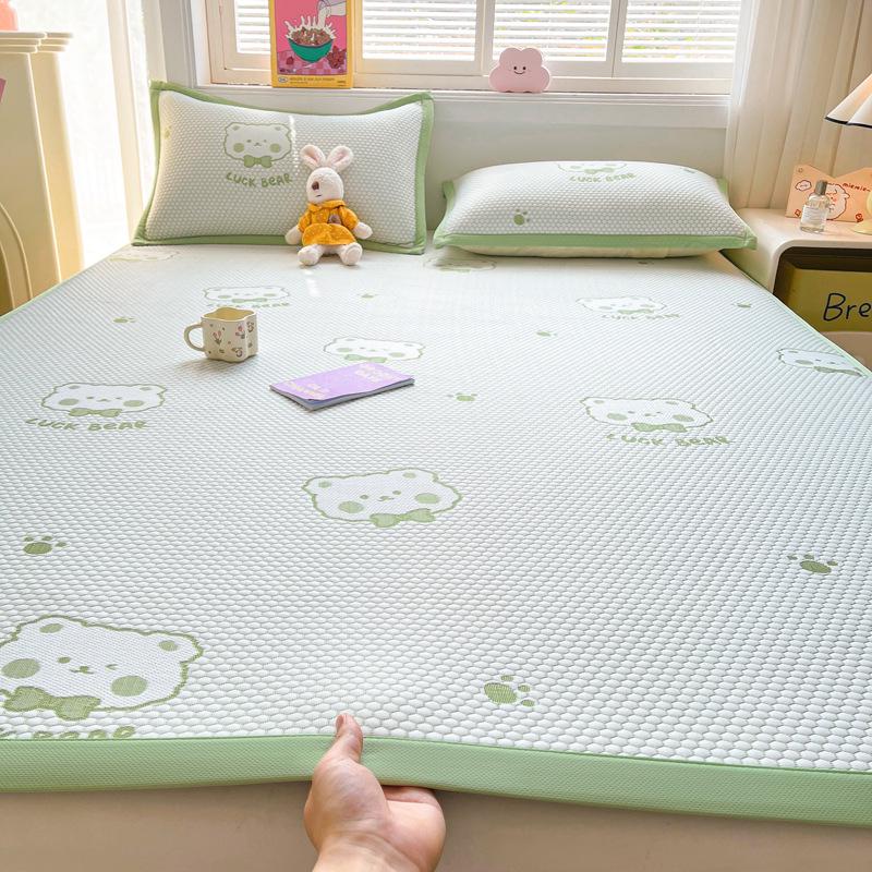 

Summer Nude Ice Silk Cooling Mat Set: 3-Piece, Soft, Machine-Washable, A-Class Fitted Sheet 48x74cm [Single Pillowcase]