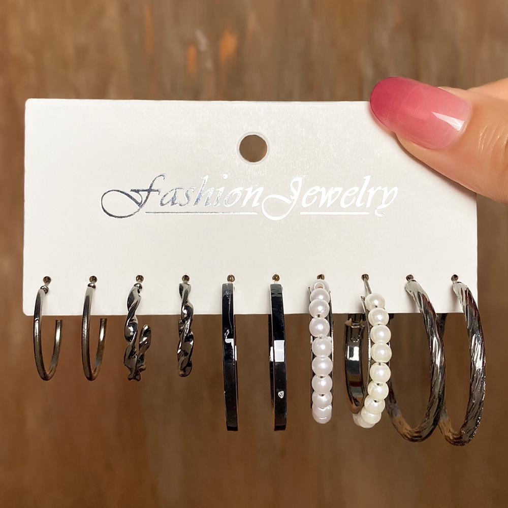 Inlagda pärlörhängen för kvinnor: Kreativ Fransk Retro Guldringar Set (6 stycken)