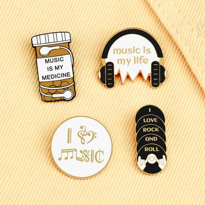 Persönlichkeit Musik Enthusiast Abzeichen Pins MUSIK IST MEIN LEBEN Kopfhörer CD Broschen Kinder Rucksack Dekoration Pins Schmuck Geschenk Mädchen