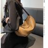 Niche fashion versatile underarm small bag women's new trendy and popular messenger dumpling bag