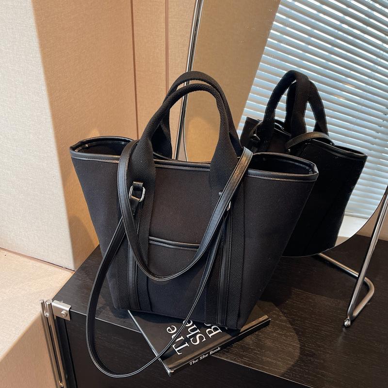 

Large-capacity bag women s autumn and winter versatile new high-end portable shoulder bag commuter tote bag чёрный