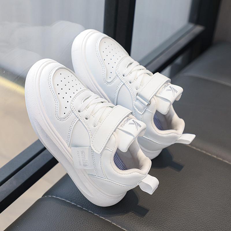 Korean Version of Fashion Versatile Boys and Girls Shoes 2025 Spring and Autumn Casual Velcro Children's Sports Shoes Casual Shoes