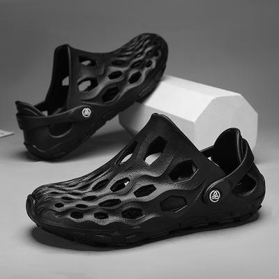 Fashion Breathable Men Sandals EVA Lightweight Beach Slippers Men Summer New Indoor Outdoor Hole Shoes Casual Garden Flat Slippers