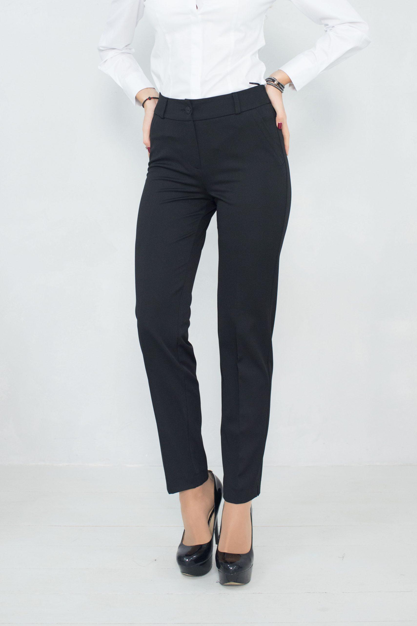 

Класичні звужені вкорочені штани 42 чорний