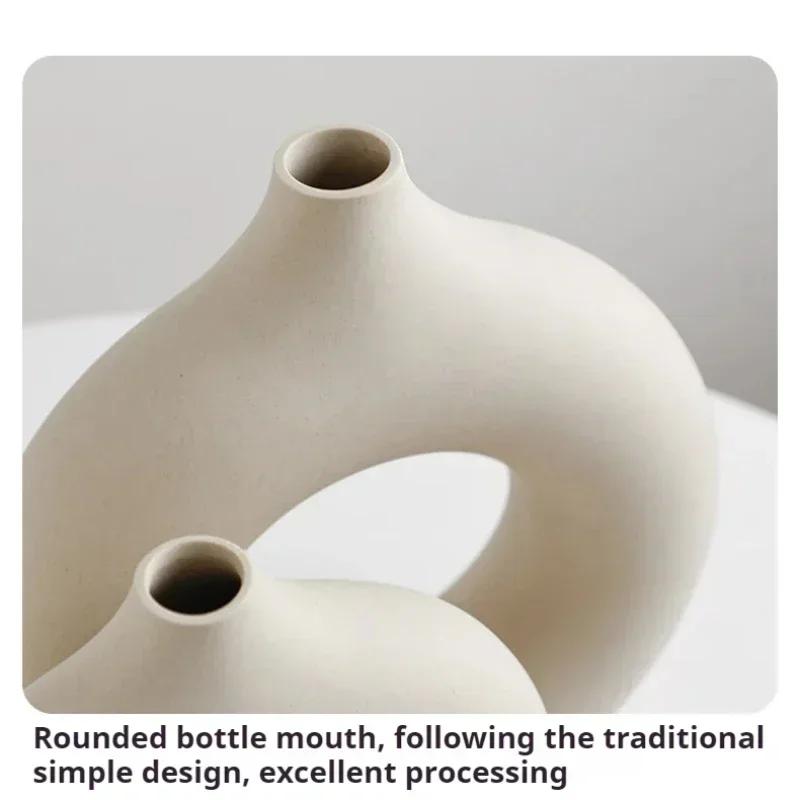Creative Donut Shape Ceramic Vase Nordic White Circular Hollow Flower Vase Home Office Desktop Living Room Decoration Flower Pot