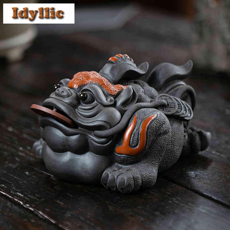 Yixing Zisha Wealth-attracting Golden Toad Tea Pet Antique Tea Spirit Tea Figurine Play Toys Tea Statue Ornaments Supplies Gift