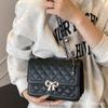 Fashion Diamond Chain Bag Women's 2025 Summer New Shoulder Messenger Bag Popular Trend Commuter Small Square Bag