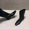 Leather Korean Version Retro Small Square Head Flat Bottom Medium Boots Short Boots Women's 2025 Autumn and Winter New Versatile Western Cowboy Boots