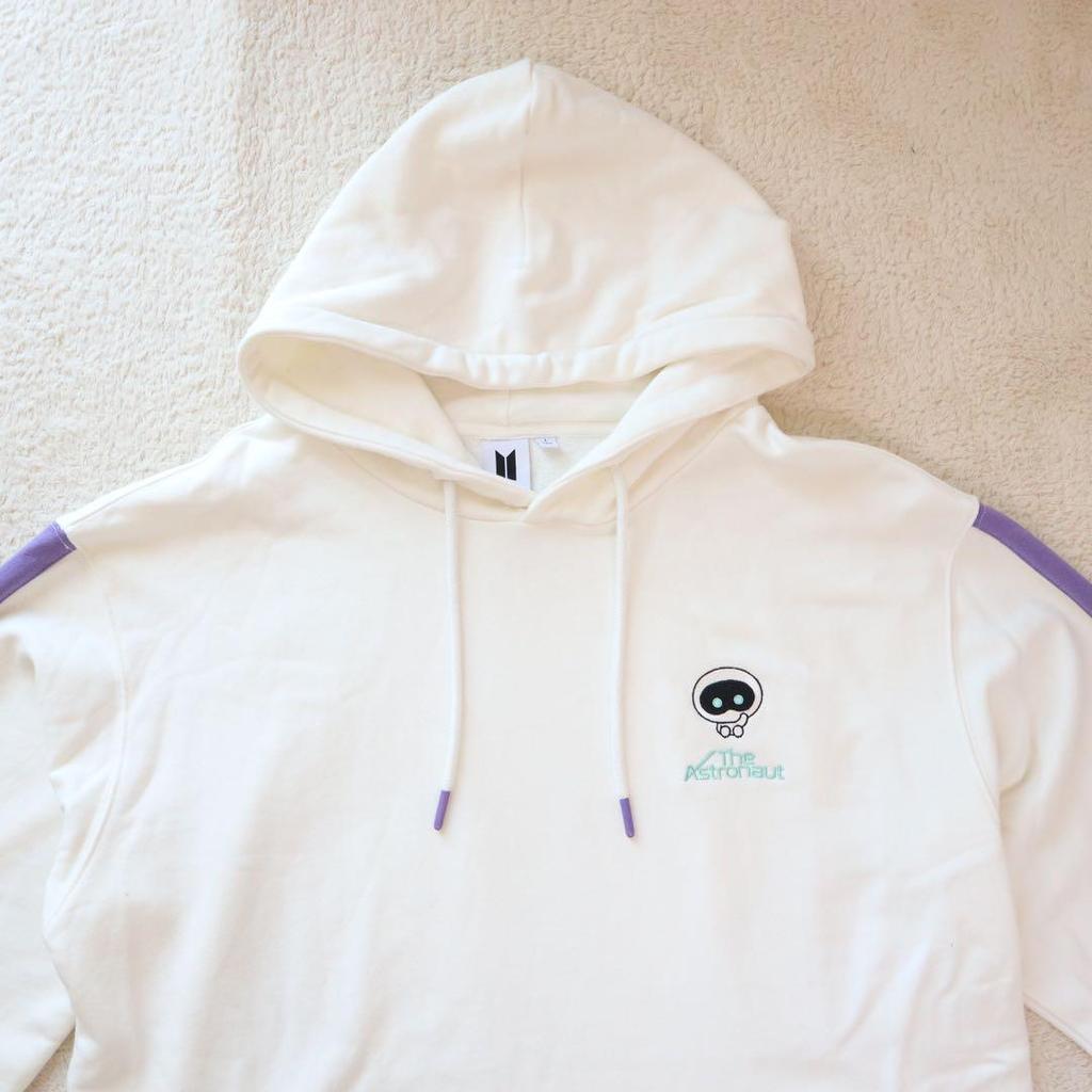 [USED] BTS Jin The Astronaut Sweatshirt Hoodie Merchandise