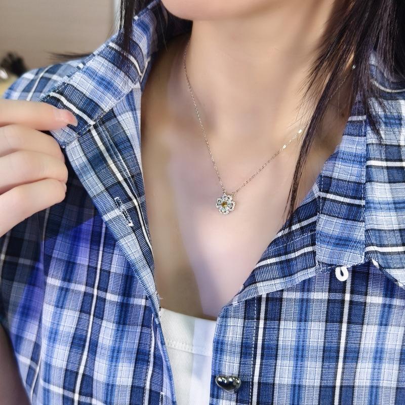 S925 Silver Lucky Four Leaf Clover Pendant Necklace Natural Crystal Clavicle Chain Fashion Jewelry