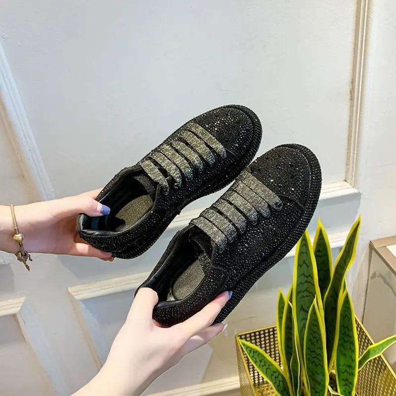 Fashion Brand Women Sneakers Rhinestones Shining Crystal Casual Shoes for Men Platform Comfort Vulcanized Shoes Luxury Women Sport Shoes