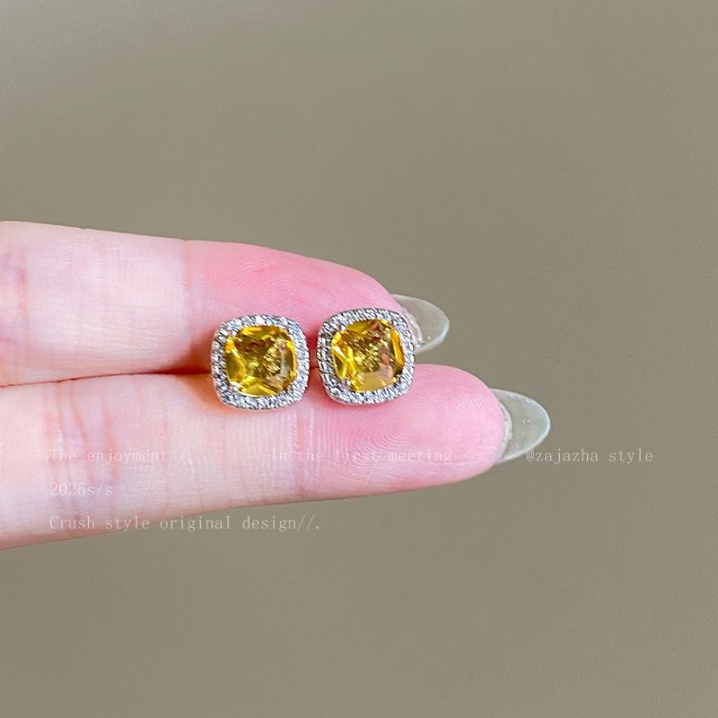 

Flash Zircon Stud Earrings for Women Accessible Luxury Fancy Sterling Silver Earring/Pin 2025 New Arrival Best Selling Ear Bone Stud Earrings Yellow square diamond zircon earrings 925 [6mm]]
