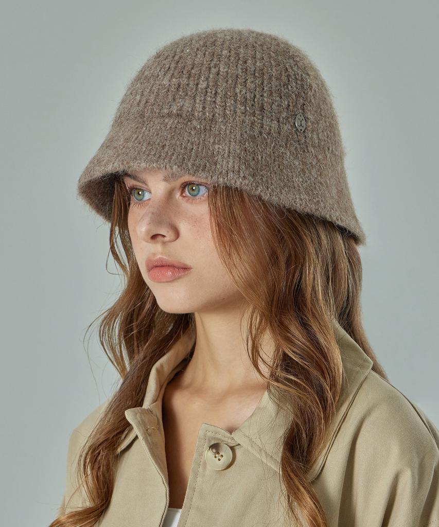 Bajal Va Curved Oval Metal Washed Knit Bucket Hat Brown