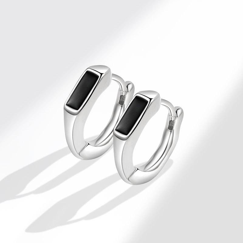 Unisex Light Luxury Minimalist Earrings Fashionable Personalized Hip Hop Premium Niche Design Temperament Ear Studs