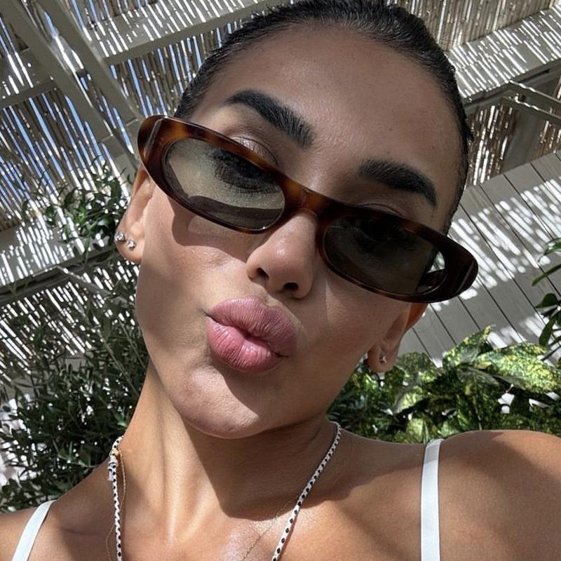 Retro Oval Frame Sunglasses Women Brand Designer Vintage Sun Glasses Female Personality Trendy Shades Glasses Oculos De Sol