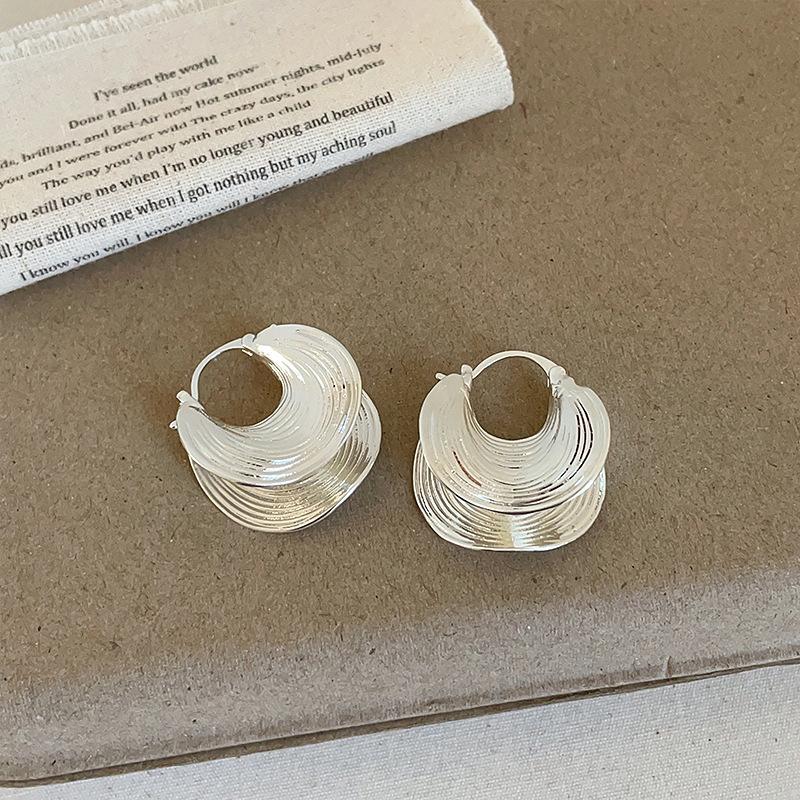 Модный фактурный кафф для уха и серьги-гвоздики - Ретро Универсальный Стиль Высокого Класса