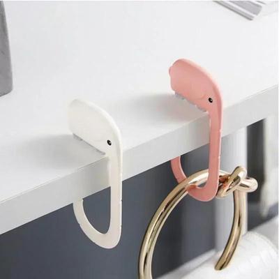 1 Pezzo Simpatico Gancio da Tavolo Elefante Borsa Borsetta Domestico Cartone Animato Semplice Portatile Gancio Appendiabiti Facile da Trasportare e Carino