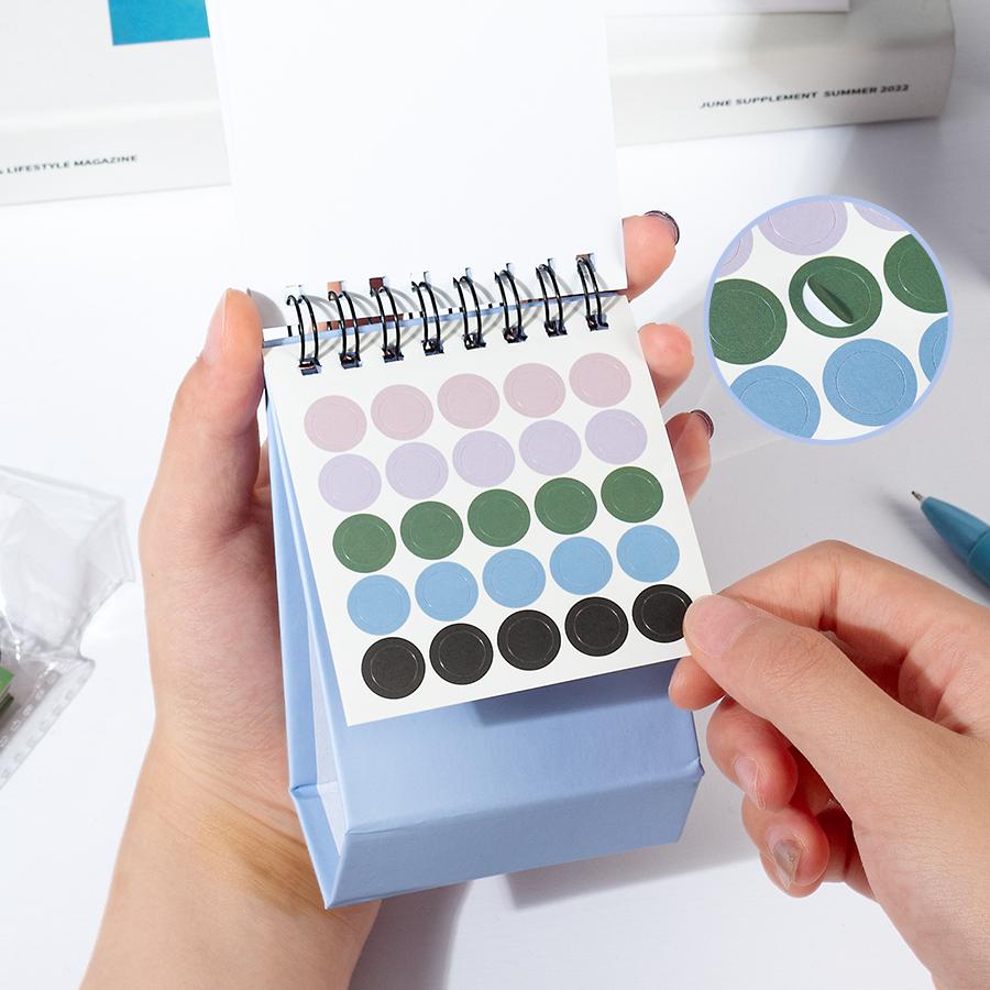 1pcs Mini Desk Calendars Pocket Calendar Standing Flip Steel Coil Yearly Daily Schedule Business Plan