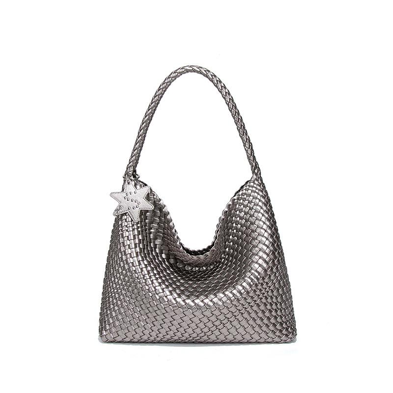 Large-capacity Mother Tote Bag Hand-woven Bag Commuting Armpit Shoulder Bag Simple Fashion Handbag