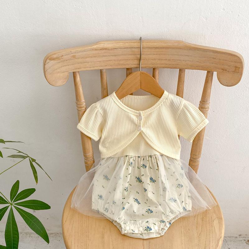 

2 шт. хлопковый комбинезон с цветочным принтом для маленьких девочек, летнее сетчатое боди без рукавов + пальто с короткими рукавами, одежда для младенцев 66