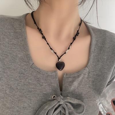 Niche Design Beaded Love Necklace, Dark Butterfly Sweet Cool Wind Light Luxury Adjustable Collarbone Chain