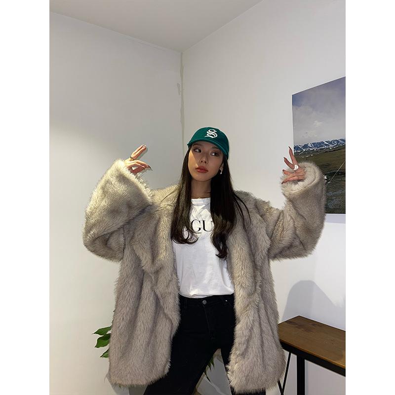Autumn and winter new thickened imitation fox fur coat medium and long environmentally friendly fur coat women's plush women's light luxury