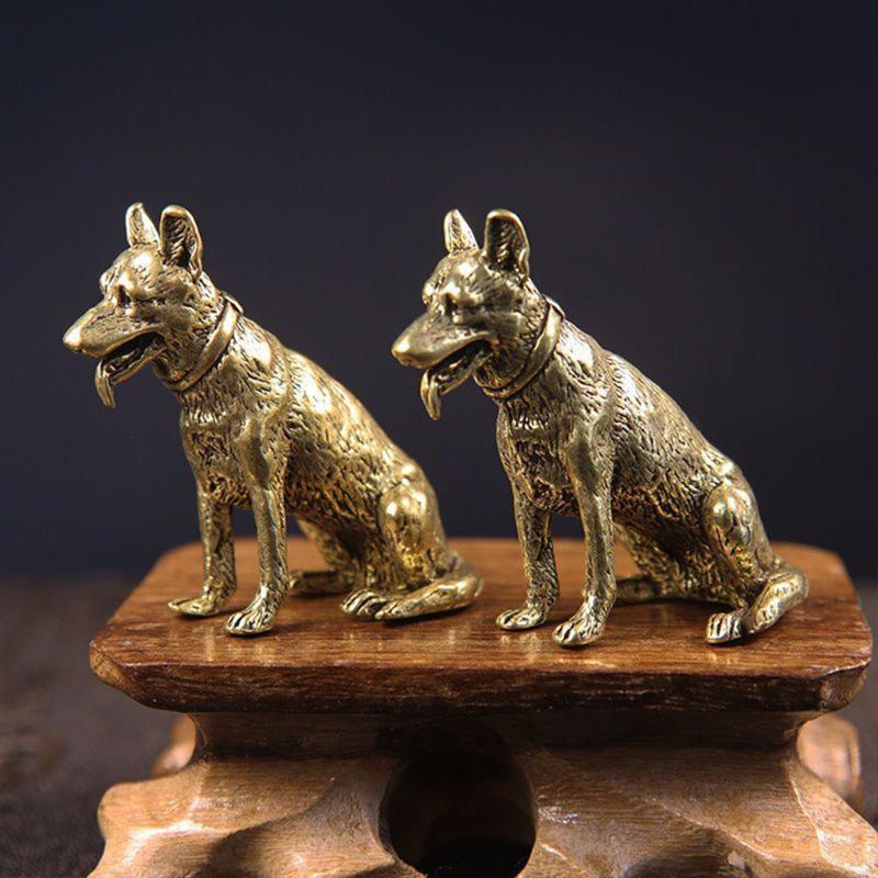 62KD Brass Metal Lucky Fortune Dog Statue Small Ornament Vintage Little Puppy Chinese Desktop Tea Pet Sitting Wolf Animal Gifts