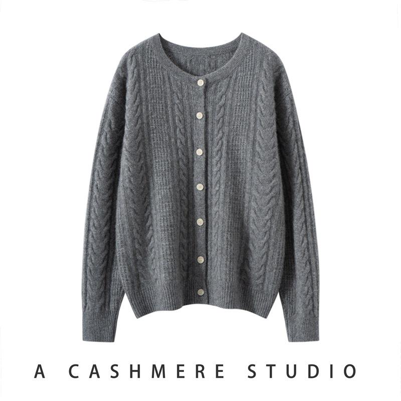 Women's Cashmere Round Neck Knit Cardigan - Autumn/Winter Retro Cable Design