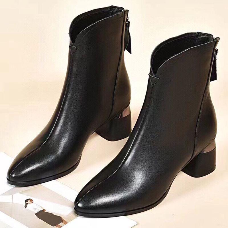 

Women s Genuine Leather Chunky Heel Ankle Boots with Plus Velvet Warm Lining - Winter 2025 Mid Heel Martin Style. 36