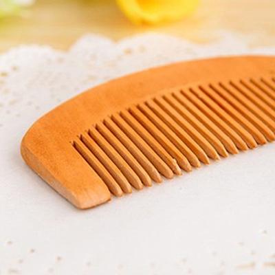 1Pcs Natural Peach Solid Wood Comb Engraved Peach Wood Healthy Massage Anti-Static Comb Hair Care Tool Beauty Accessories