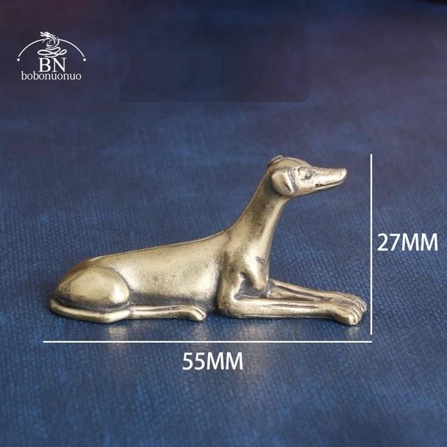 

Твердые латунные настольные украшения для верных собак, винтажные медные миниатюры животных, фигурки, украшения, подарки, домашний декор, аксессуары для рукоделия
