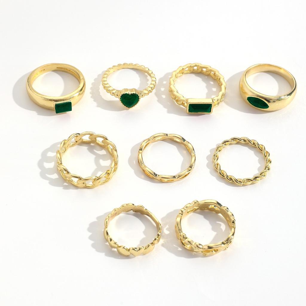 Retro Imitation Emerald Love Ring, Creative Peach Heart with Diamond Hollow Chain Ring Nine-piece Set for Women
