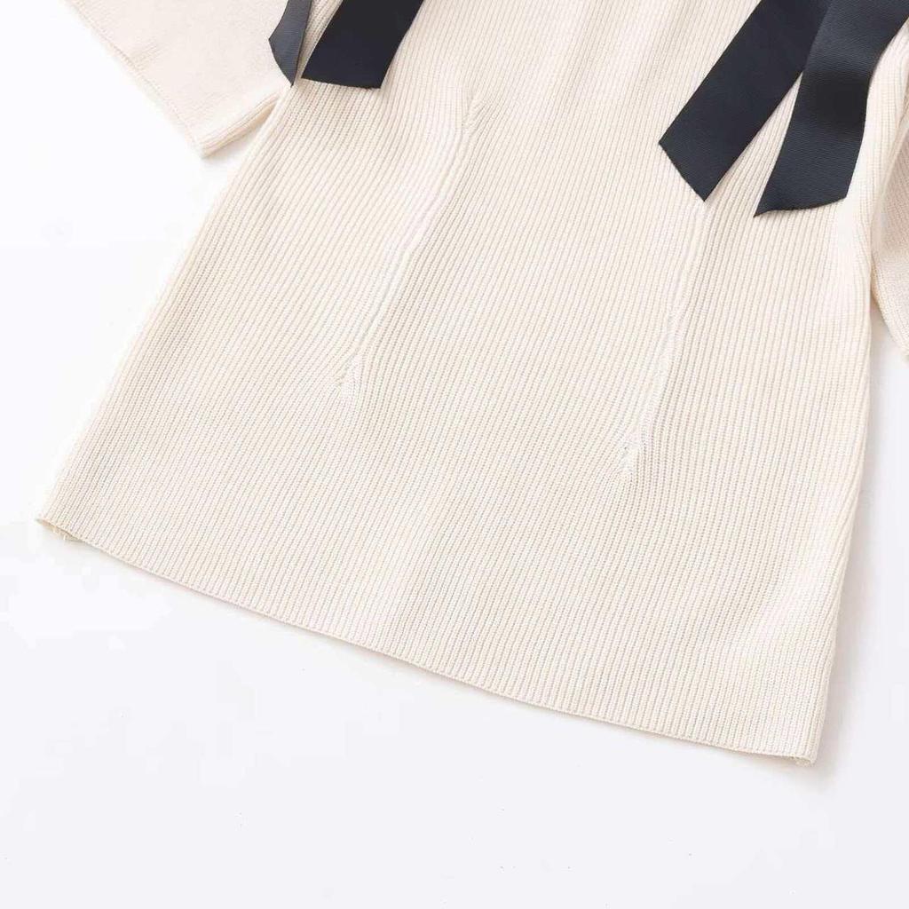 European Spring Fashion Women's Knitwear with Bow Decoration - Short Sleeve