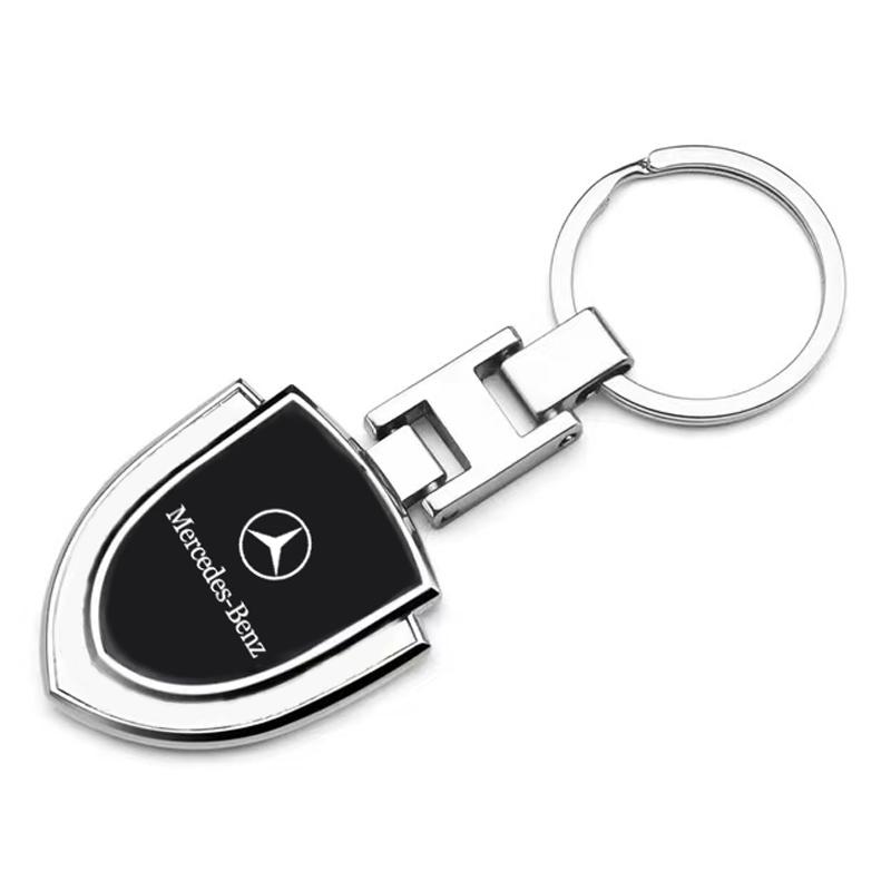 1 stk Bilemblem Stying Metall Nøkkelringer Skjoldformet Nøkkelring For Mercedes Benz AMG W203 W206 W220 W205 W211 W212 W201 W210 W168 GLC