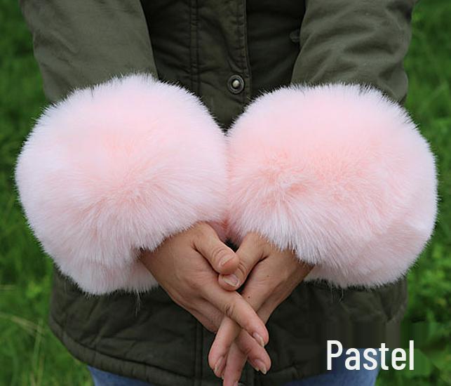 Women's Fluffy Faux Fur Wristband & Cuff Sleevelets