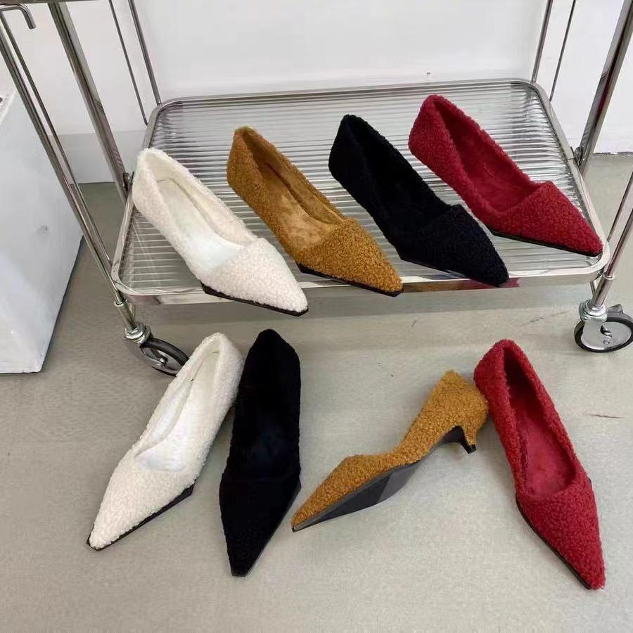 2025 spring and autumn new fashion women's shoes wool pointed flat comfortable versatile comfortable plush shoes