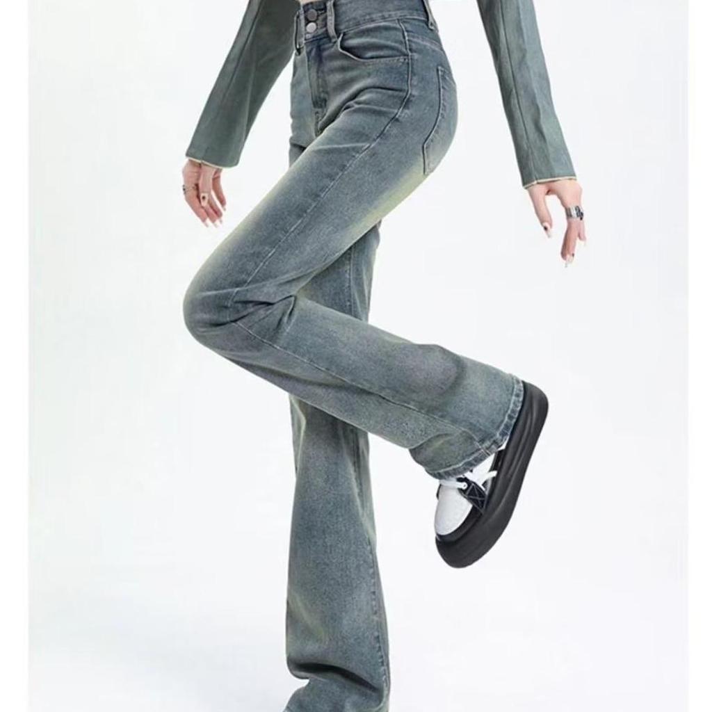 Dámské světle modré džíny s vysokým pasem a širokými nohavicemi na jaro a léto
