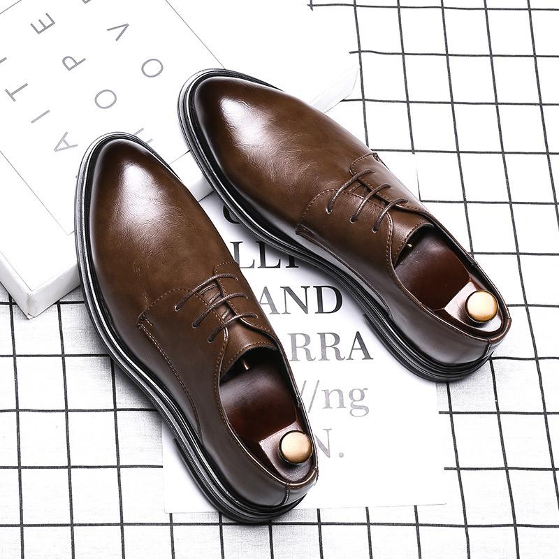 Herbstliche Lederschuhe für Herren, britisches spitzes Lackleder, trendige Schuhe, Business- und Freizeitschuhe, glänzende Schnürschuhe 3017-G