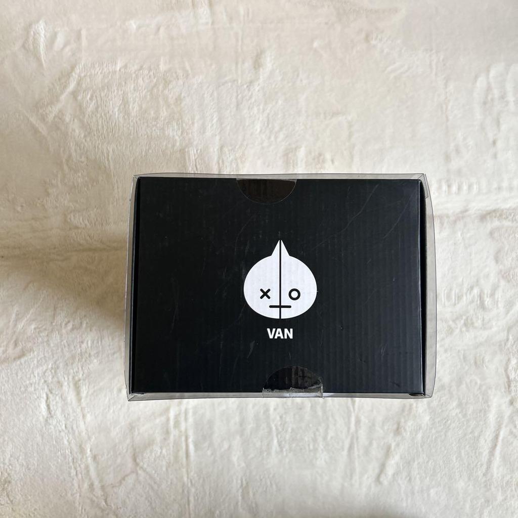 [USED] BT21 VAN Plush Doll & BTS Calendar Set