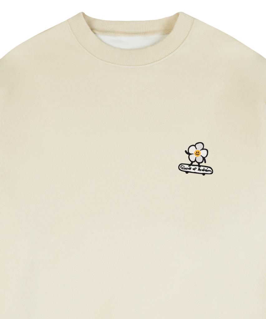 GRAVER [Unisex] Flower Board Embroidered Smile Sweatshirt_Cream