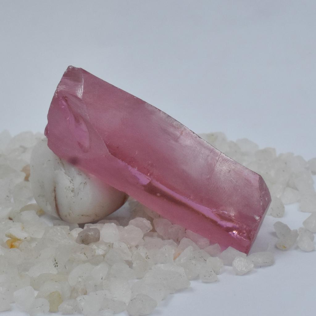 24.6 Ct Uncut Raw Pink Sapphire Rough Natural Loose Gemstone CERTIFIED