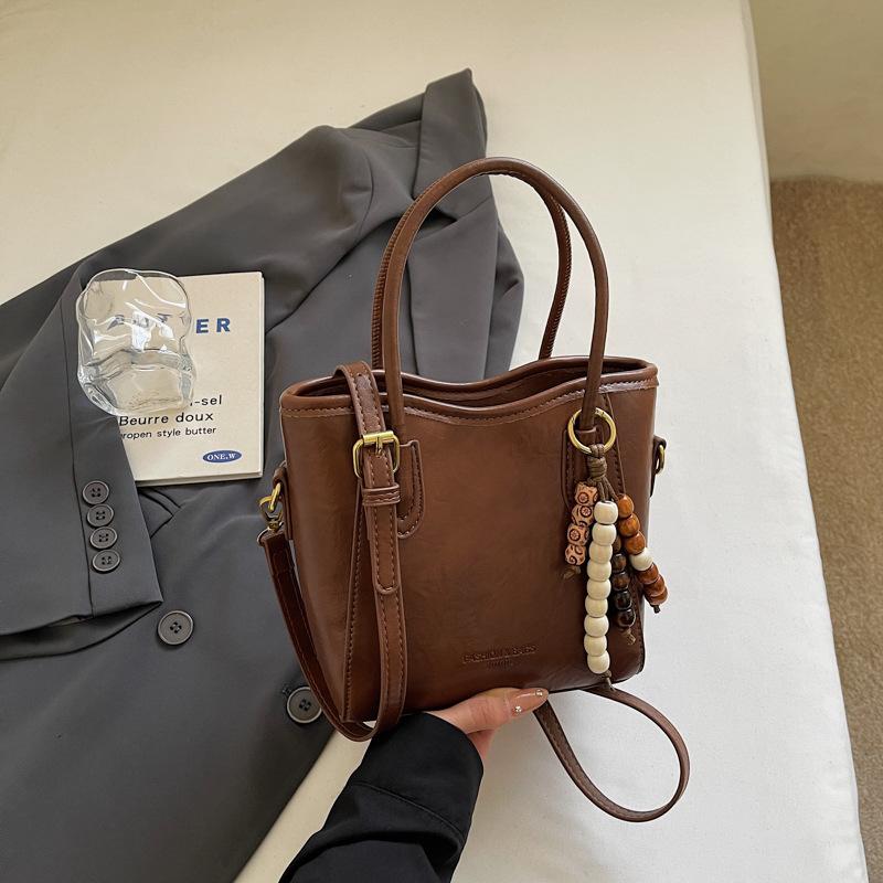 High-value Portable Bucket Bag Women's Winter New Casual Bag Popular Shoulder Bag Vintage Crossbody Bag