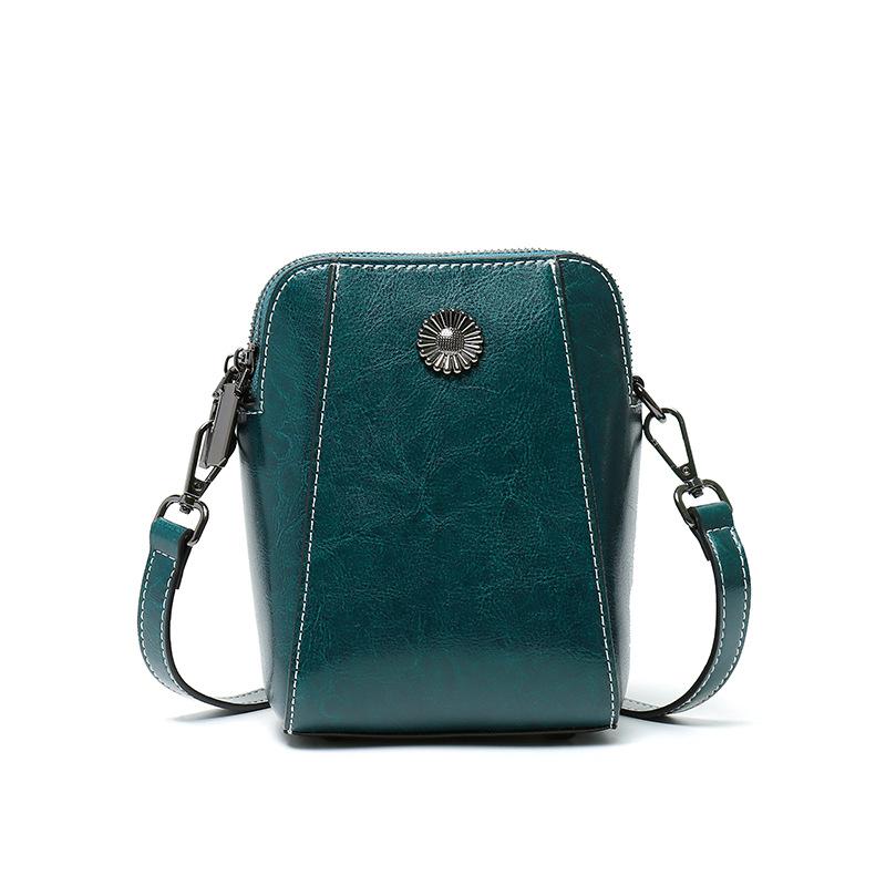Women's Summer Versatile Small Shell Bag Cowhide Leather Purse Bag Simple Commuting with Crossbody Bag Ladies Cell Phe Pocket