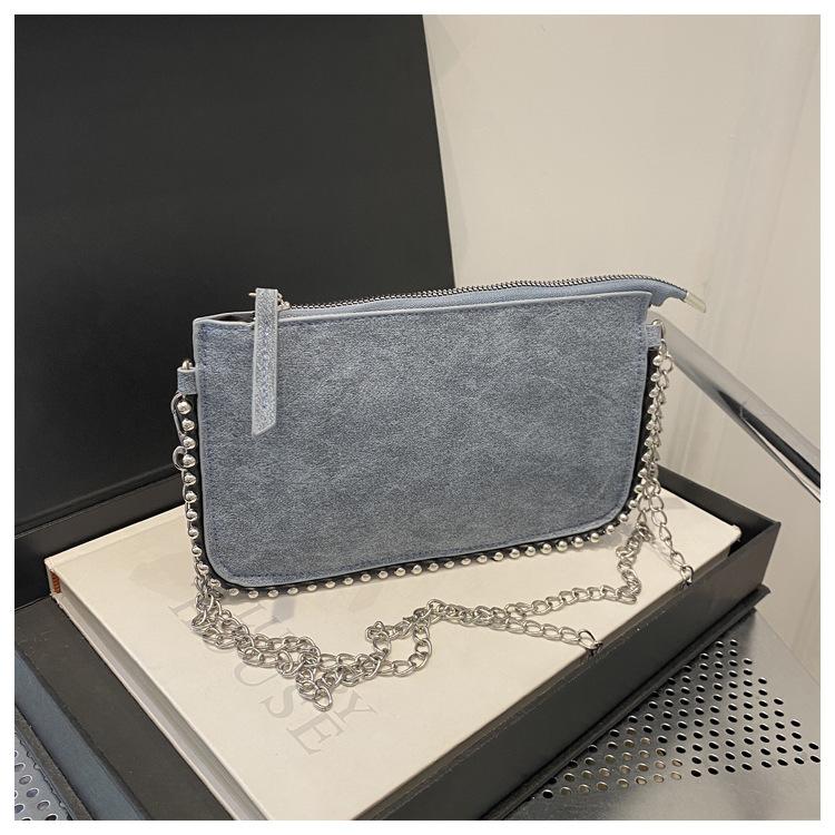 

Textured women s bag 2025 new chain textured small square bag versatile fashion rivet decoration black shoulder messenger bag синий