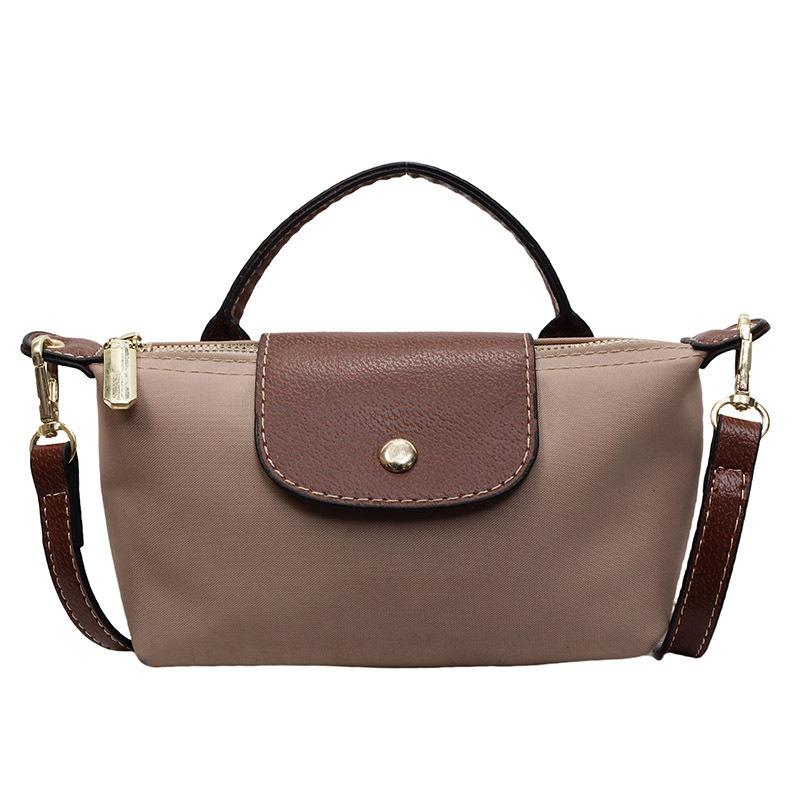 Sacs Nouveaux sacs en toile pour femmes Été léger luxe discret niche navetteur premium sacs bandoulière messager