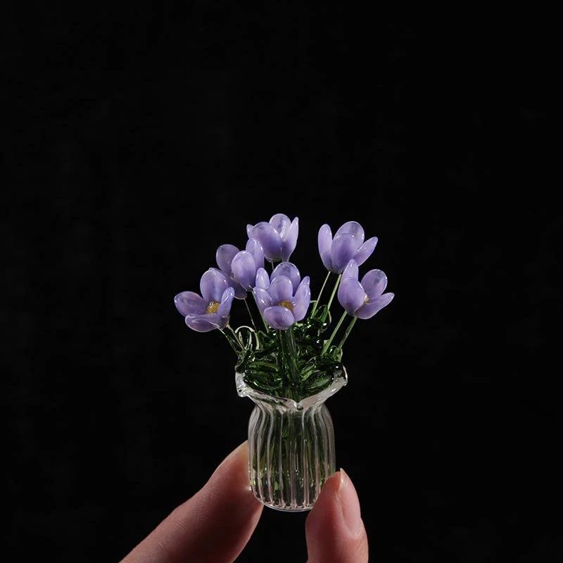 Glass Flower Bouquet with Vase Hand-Blown Mini Flower Decoration Home Living Room Handmade Simulation Floral Ornament with Stem