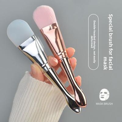 Make-up nástroje a doplňky – Štětce na make-up
