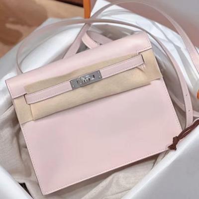 The Trend of One-shoulder, Hand-carry and Crossbody Backpacks for Dancing In Spring and Summer